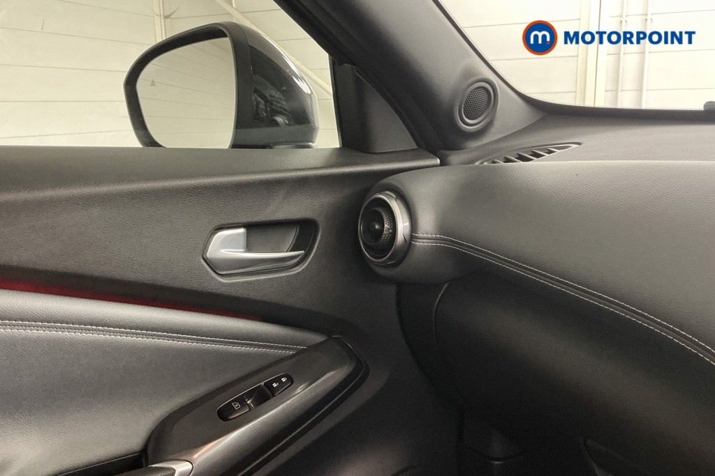 Nissan Juke Tekna Manual Petrol SUV - Stock Number (1565072) - 17th supplementary image