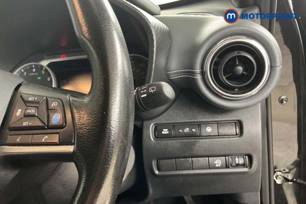 Nissan Juke Tekna Manual Petrol SUV - Stock Number (1565072) - 20th supplementary image