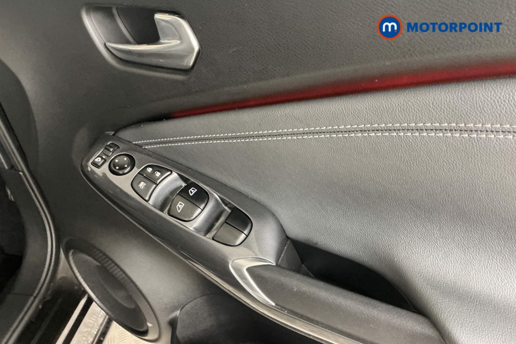 Nissan Juke Tekna Manual Petrol SUV - Stock Number (1565072) - 22nd supplementary image