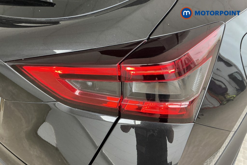 Nissan Juke Tekna Manual Petrol SUV - Stock Number (1565072) - 29th supplementary image