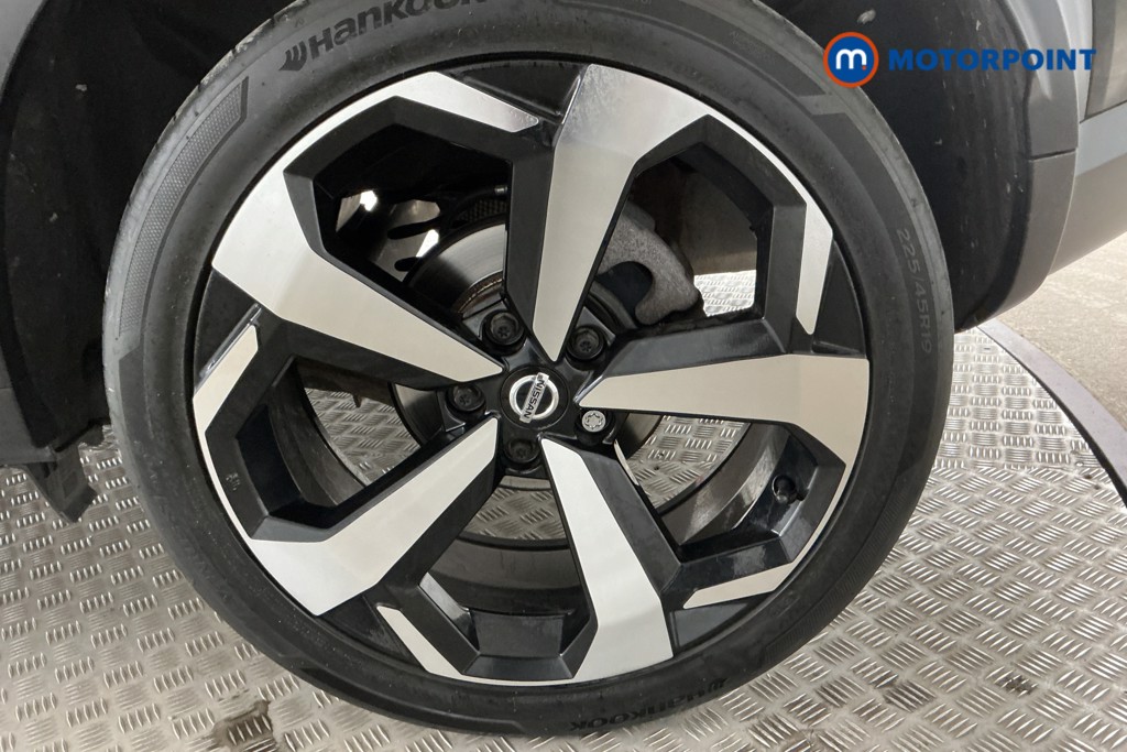 Nissan Juke Tekna Manual Petrol SUV - Stock Number (1565072) - 35th supplementary image