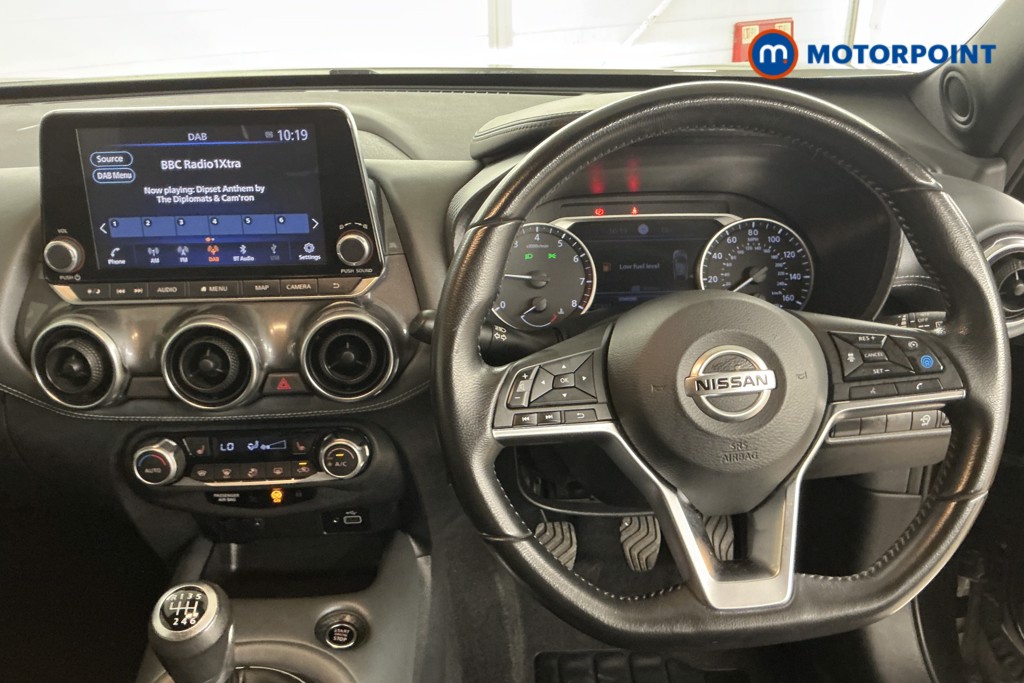 Nissan Juke Tekna Manual Petrol SUV - Stock Number (1565072) - 1st supplementary image