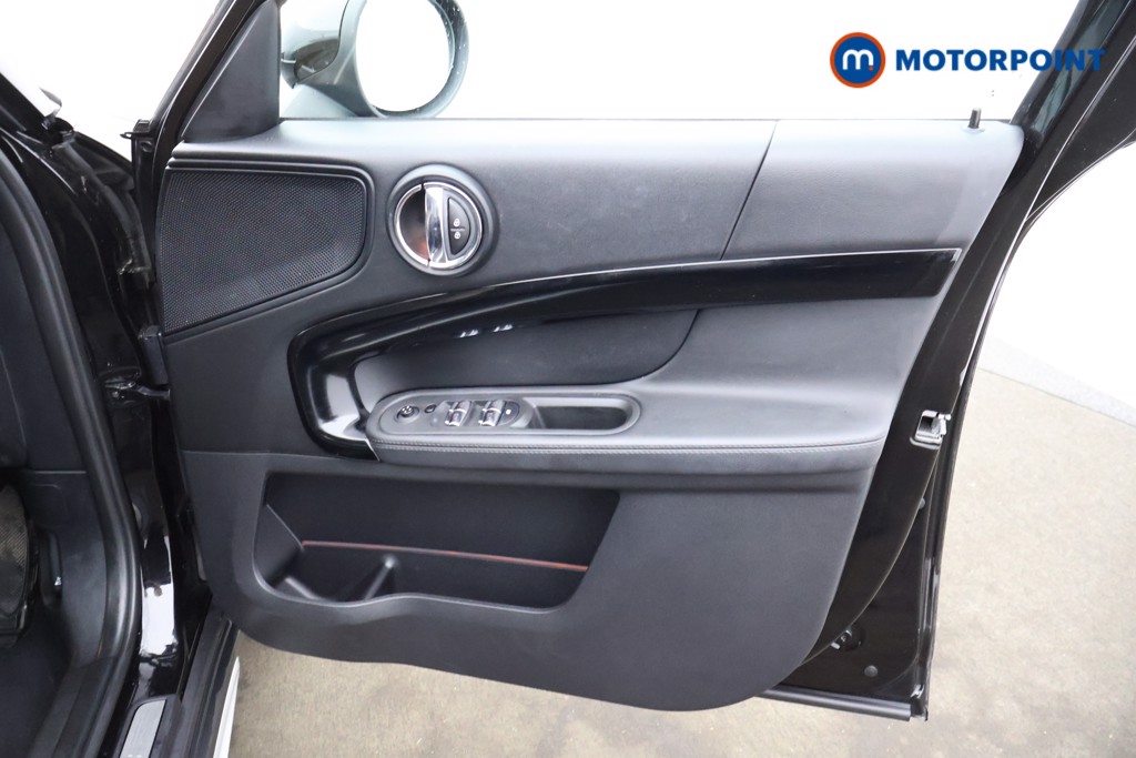Mini Countryman Cooper S Exclusive Manual Petrol SUV - Stock Number (1565084) - 8th supplementary image