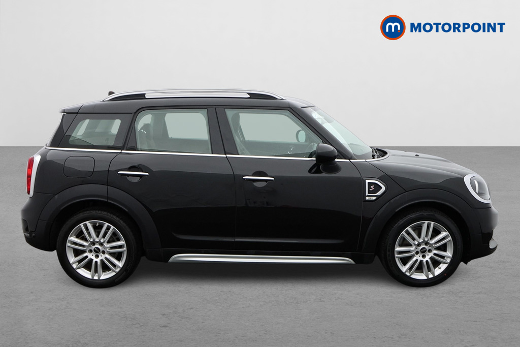 Mini Countryman Cooper S Exclusive Manual Petrol SUV - Stock Number (1565084) - Drivers side