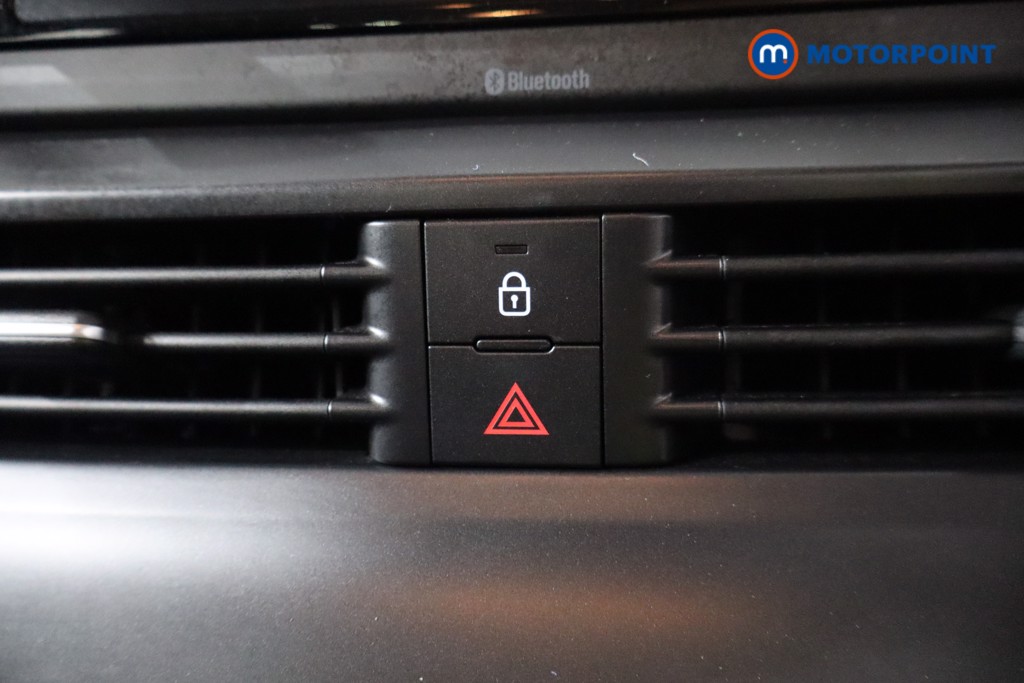 Hyundai Bayon Se Connect Automatic Petrol-Electric Hybrid SUV - Stock Number (1565110) - 13th supplementary image