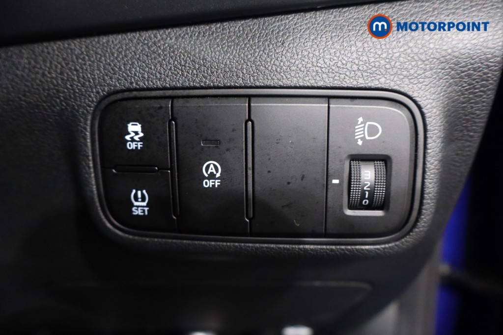 Hyundai Bayon Se Connect Automatic Petrol-Electric Hybrid SUV - Stock Number (1565110) - 23rd supplementary image