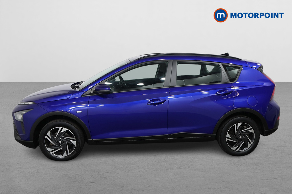 Hyundai Bayon Se Connect Automatic Petrol-Electric Hybrid SUV - Stock Number (1565110) - Passenger side