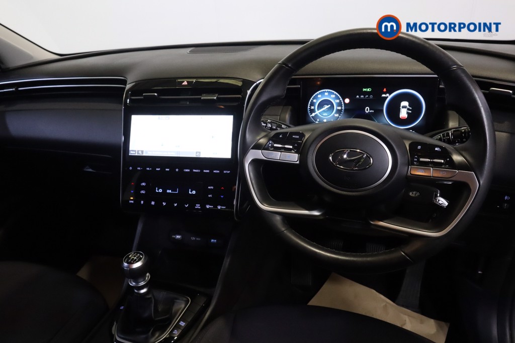 Hyundai Tucson Se Connect Manual Petrol SUV - Stock Number (1565258) - 1st supplementary image