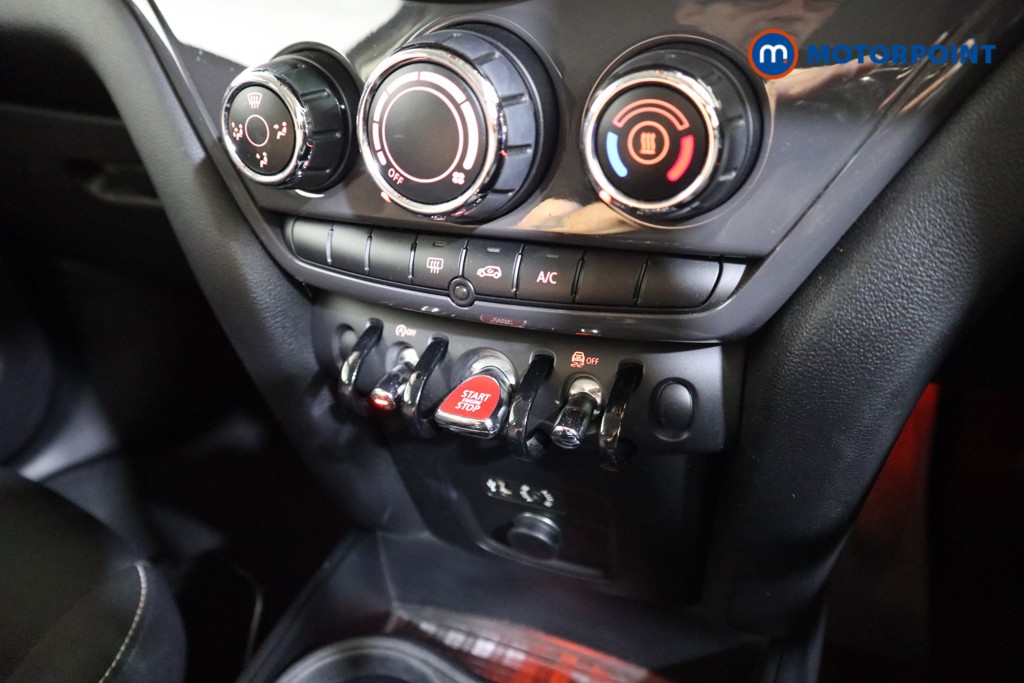 Mini Countryman Cooper Manual Petrol SUV - Stock Number (1565299) - 7th supplementary image
