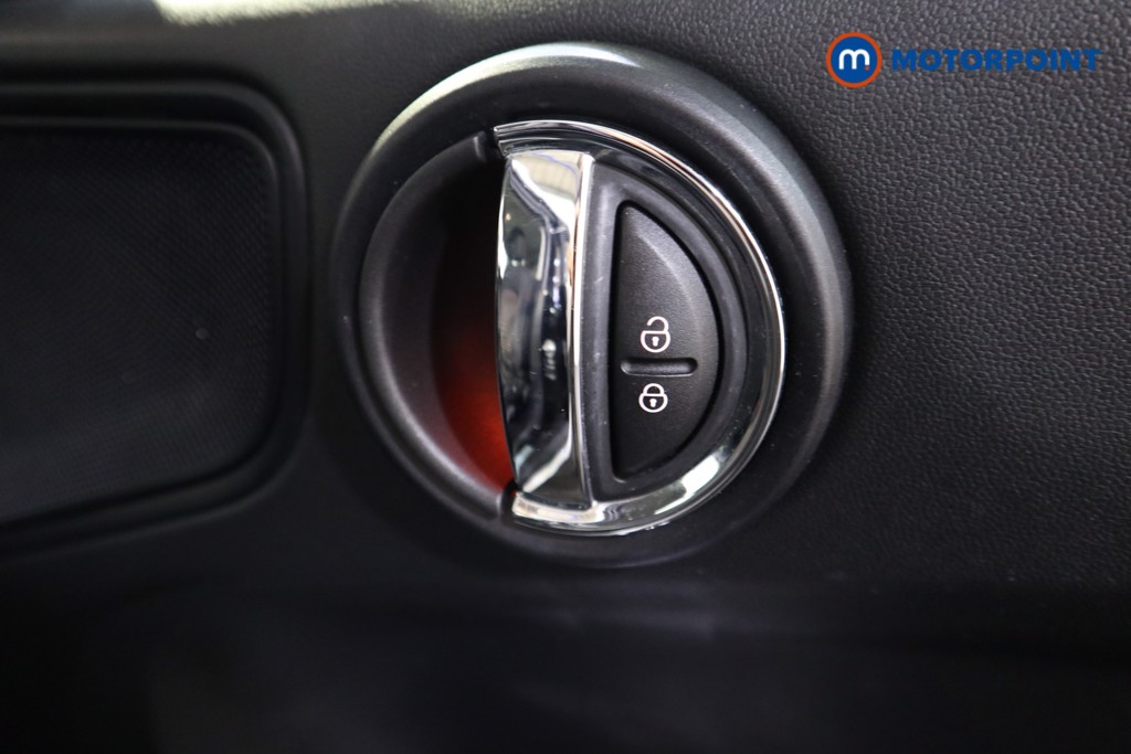 Mini Countryman Cooper Manual Petrol SUV - Stock Number (1565299) - 12th supplementary image