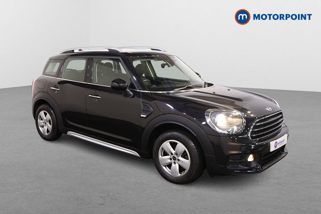 Mini Countryman Cooper Manual Petrol SUV - Stock Number (1565299) - Drivers side front corner