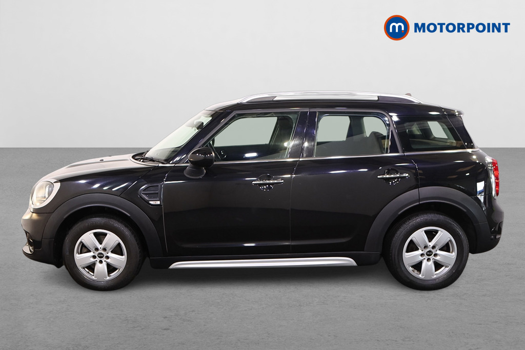 Mini Countryman Cooper Manual Petrol SUV - Stock Number (1565299) - Passenger side