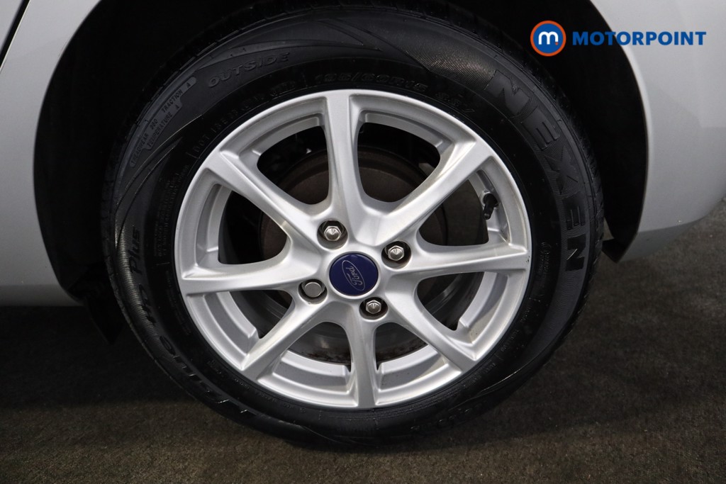 Ford Fiesta Zetec Manual Petrol Hatchback - Stock Number (1565548) - 18th supplementary image