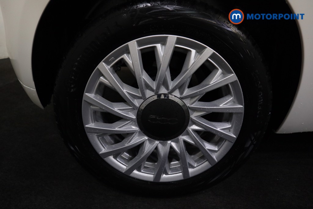Fiat 500 Dolcevita Manual Petrol-Electric Hybrid Hatchback - Stock Number (1565577) - 12th supplementary image