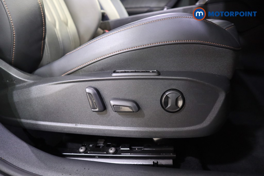 Cupra Formentor V2 Automatic Petrol Plug-In Hybrid SUV - Stock Number (1565582) - 10th supplementary image