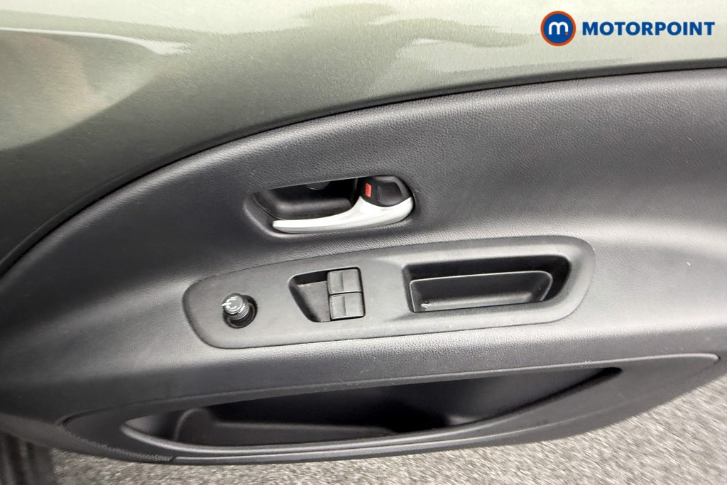 Toyota Aygo X Limited Edition Manual Petrol Hatchback - Stock Number (1565620) - 16th supplementary image