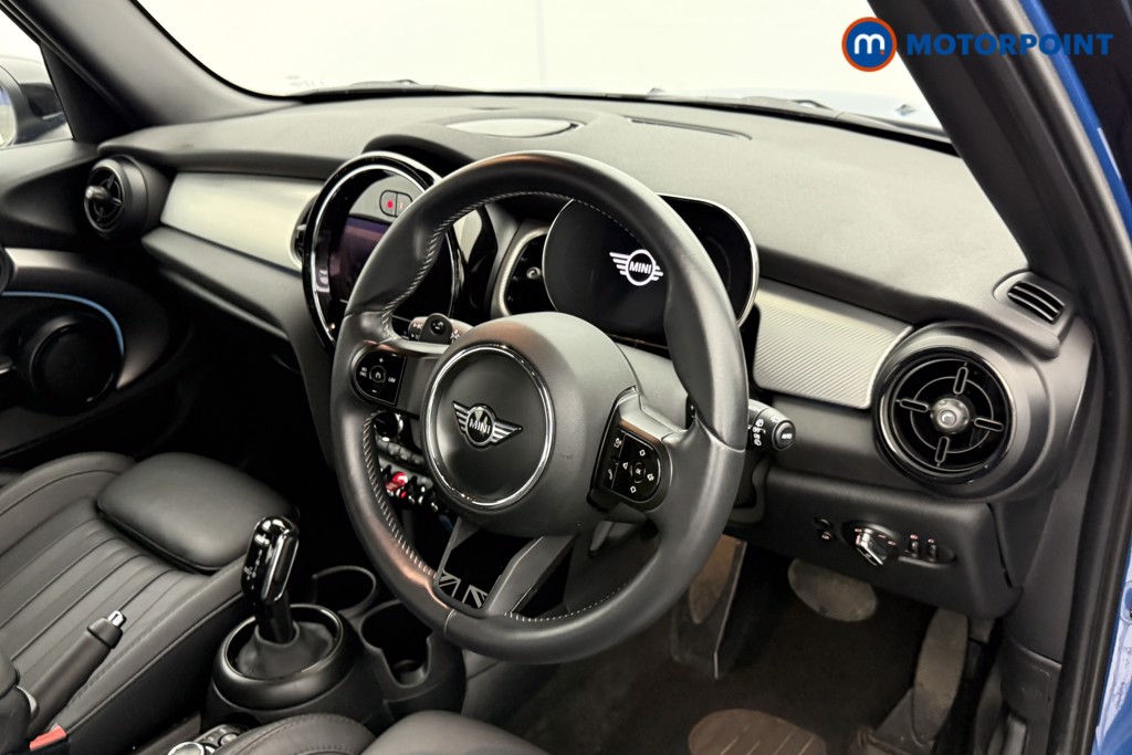 Mini Hatchback Cooper S Exclusive Automatic Petrol Hatchback - Stock Number (1565766) - 2nd supplementary image