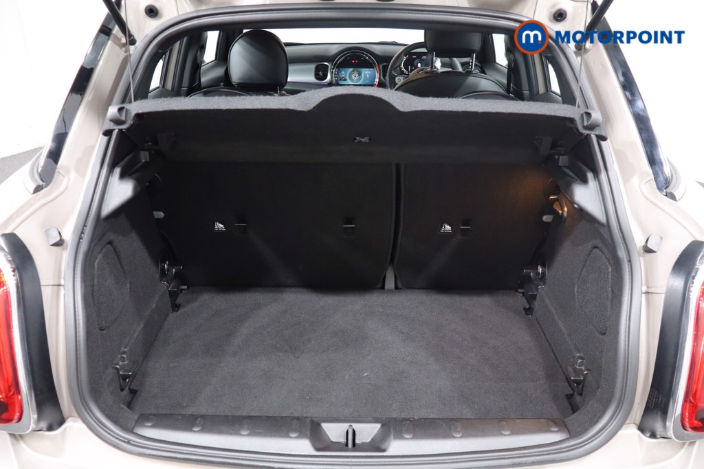 Mini Hatchback Cooper S Exclusive Automatic Petrol Hatchback - Stock Number (1565781) - 37th supplementary image