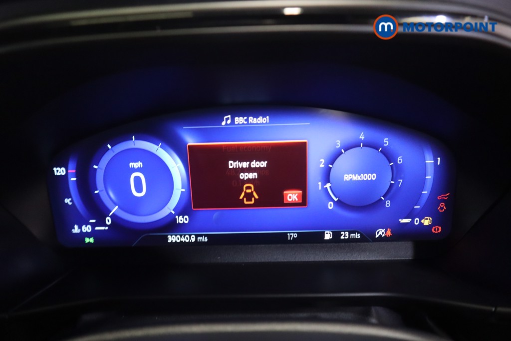 Ford Focus St-Line X Edition Manual Petrol-Electric Hybrid Hatchback - Stock Number (1565852) - 4th supplementary image