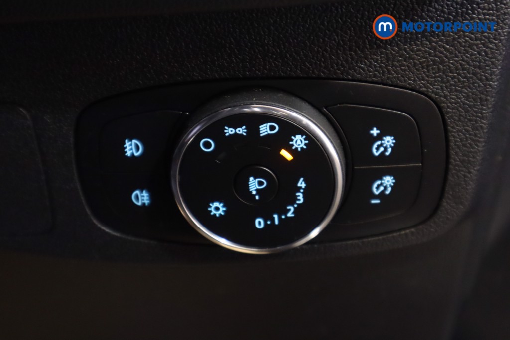 Ford Focus St-Line X Edition Manual Petrol-Electric Hybrid Hatchback - Stock Number (1565852) - 11th supplementary image