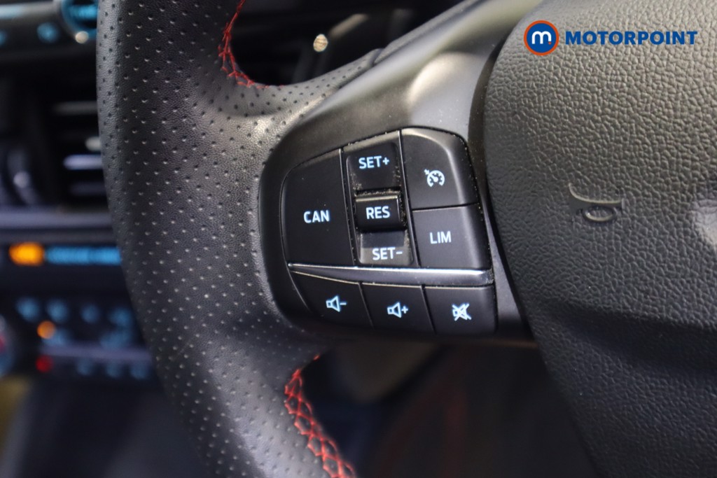 Ford Focus St-Line X Edition Manual Petrol-Electric Hybrid Hatchback - Stock Number (1565852) - 13th supplementary image