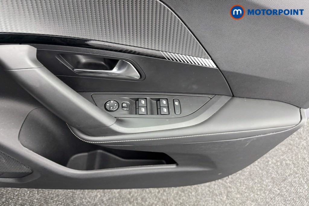 Peugeot 2008 Allure Manual Petrol SUV - Stock Number (1565933) - 13th supplementary image