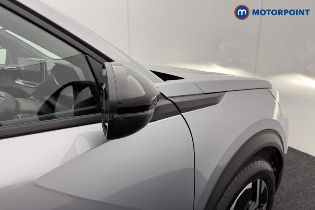 Peugeot 2008 Allure Manual Petrol SUV - Stock Number (1565933) - 15th supplementary image