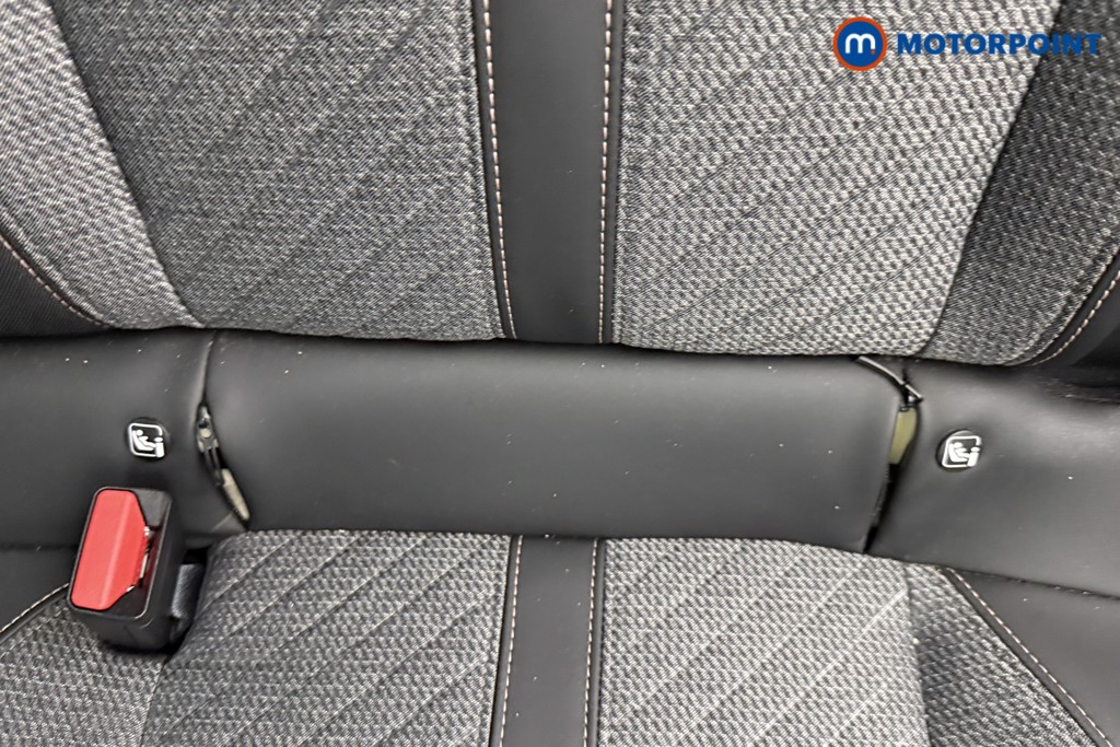 Peugeot 2008 Allure Manual Petrol SUV - Stock Number (1565933) - 21st supplementary image