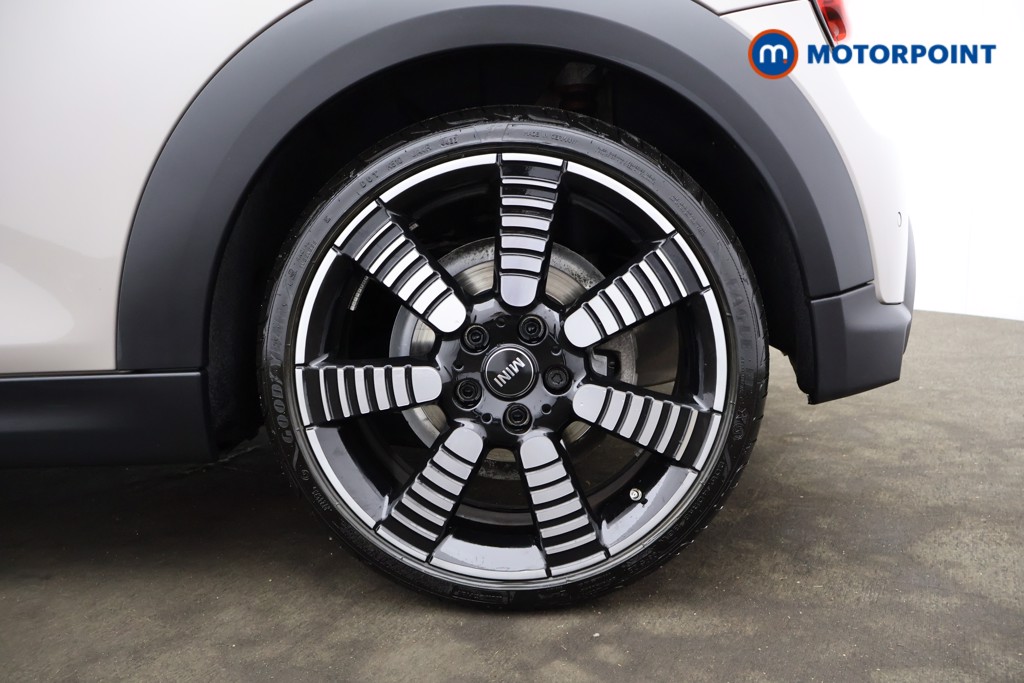 Mini Hatchback Cooper Exclusive Automatic Petrol Hatchback - Stock Number (1565950) - 15th supplementary image