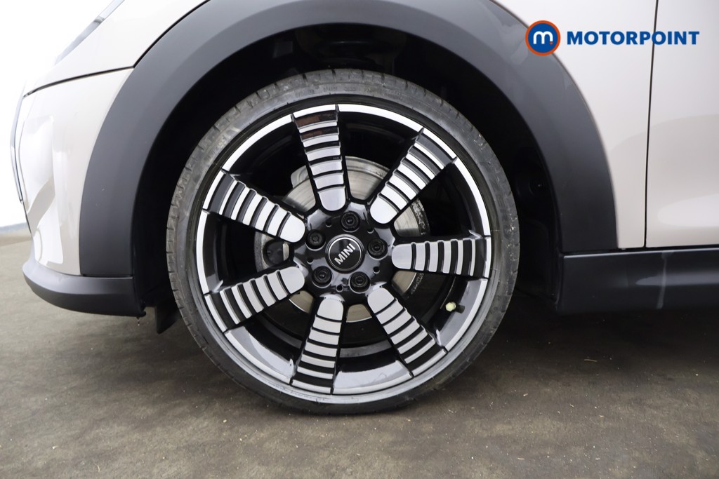 Mini Hatchback Cooper Exclusive Automatic Petrol Hatchback - Stock Number (1565950) - 16th supplementary image