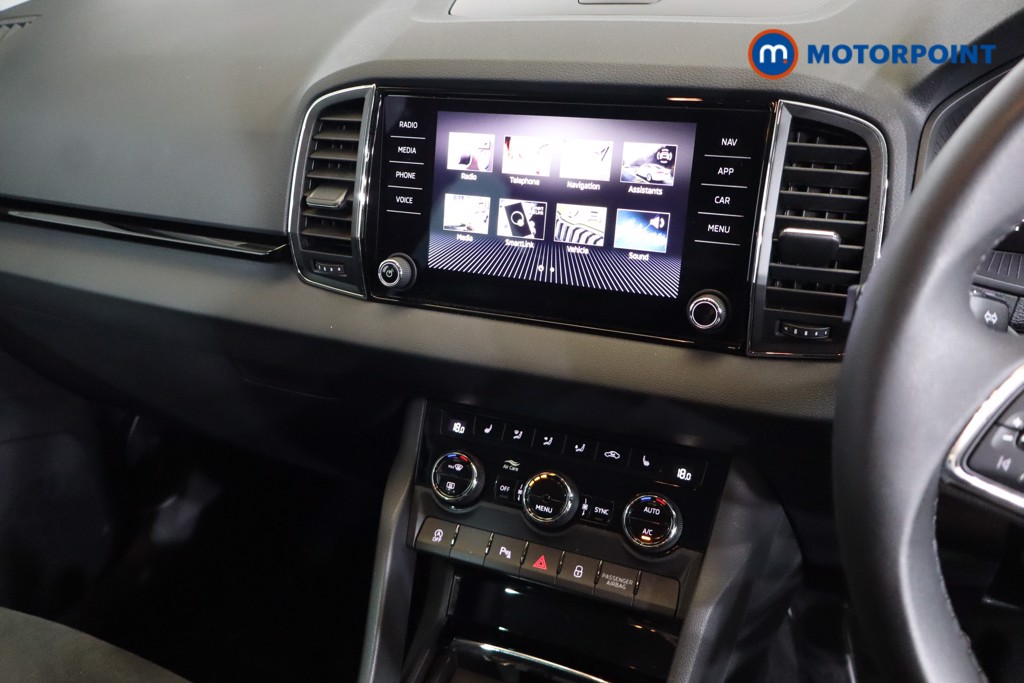Skoda Karoq Se L Manual Petrol SUV - Stock Number (1565978) - 3rd supplementary image
