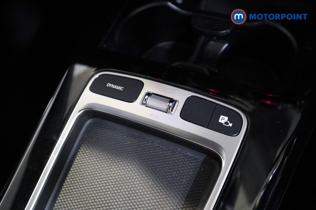 Mercedes-Benz A Class Amg Line Automatic Petrol Hatchback - Stock Number (1566001) - 8th supplementary image