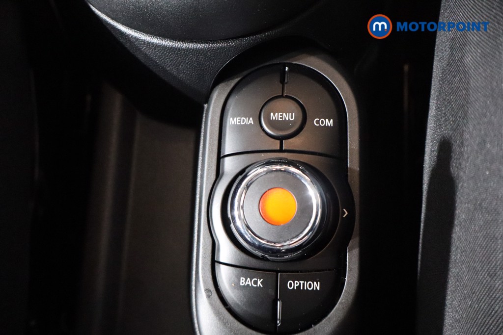 Mini Hatchback Cooper Classic Manual Petrol Hatchback - Stock Number (1566026) - 18th supplementary image