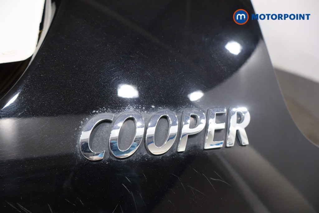 Mini Hatchback Cooper Classic Manual Petrol Hatchback - Stock Number (1566026) - 39th supplementary image