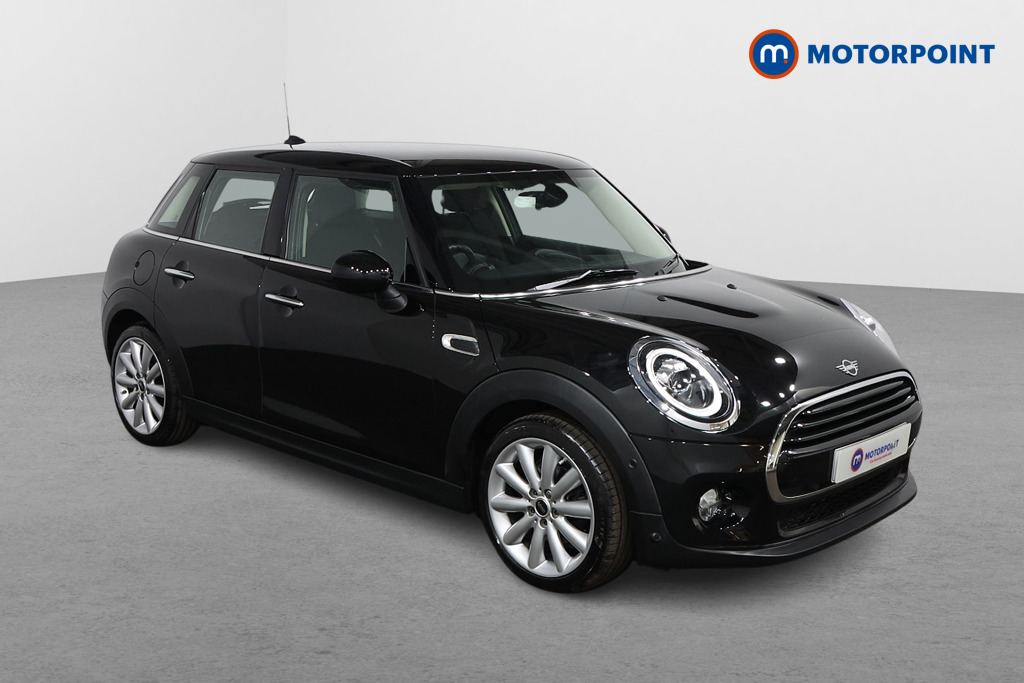 Mini Hatchback Cooper Classic Manual Petrol Hatchback - Stock Number (1566026) - Drivers side front corner