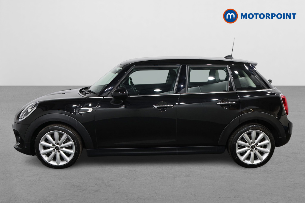 Mini Hatchback Cooper Classic Manual Petrol Hatchback - Stock Number (1566026) - Passenger side