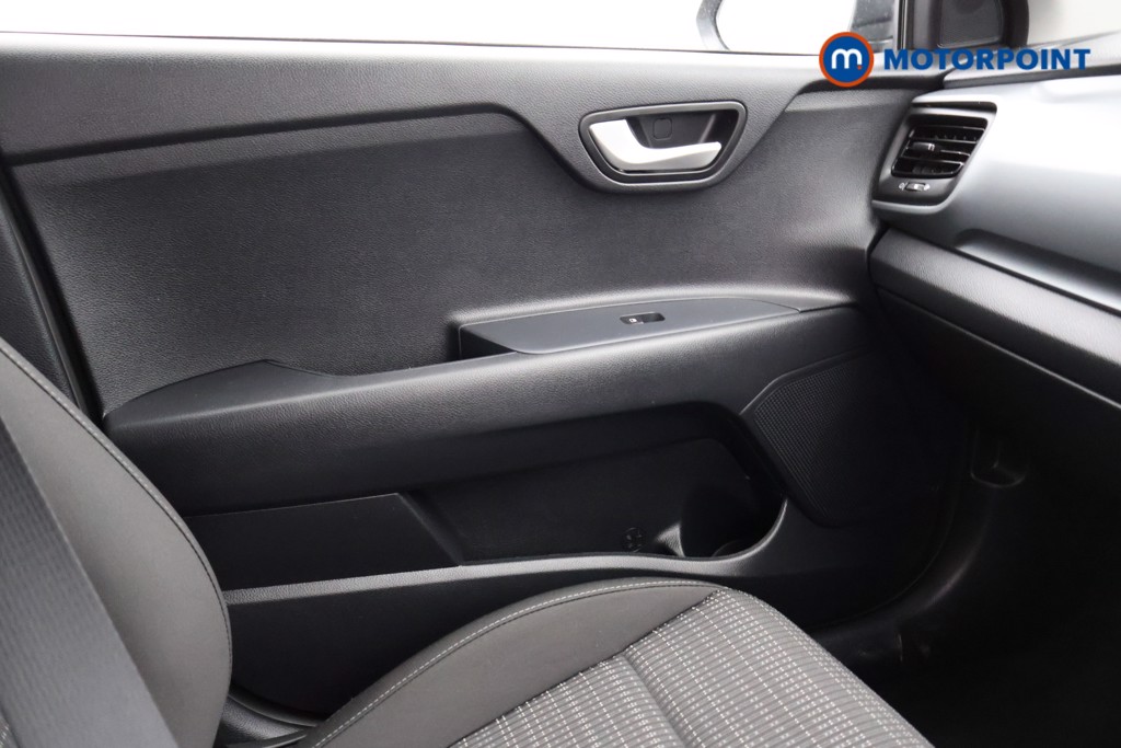 KIA Stonic 2 Manual Petrol SUV - Stock Number (1566030) - 3rd supplementary image