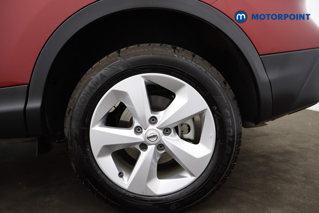 Nissan Qashqai Acenta Premium Manual Petrol SUV - Stock Number (1566031) - 13th supplementary image