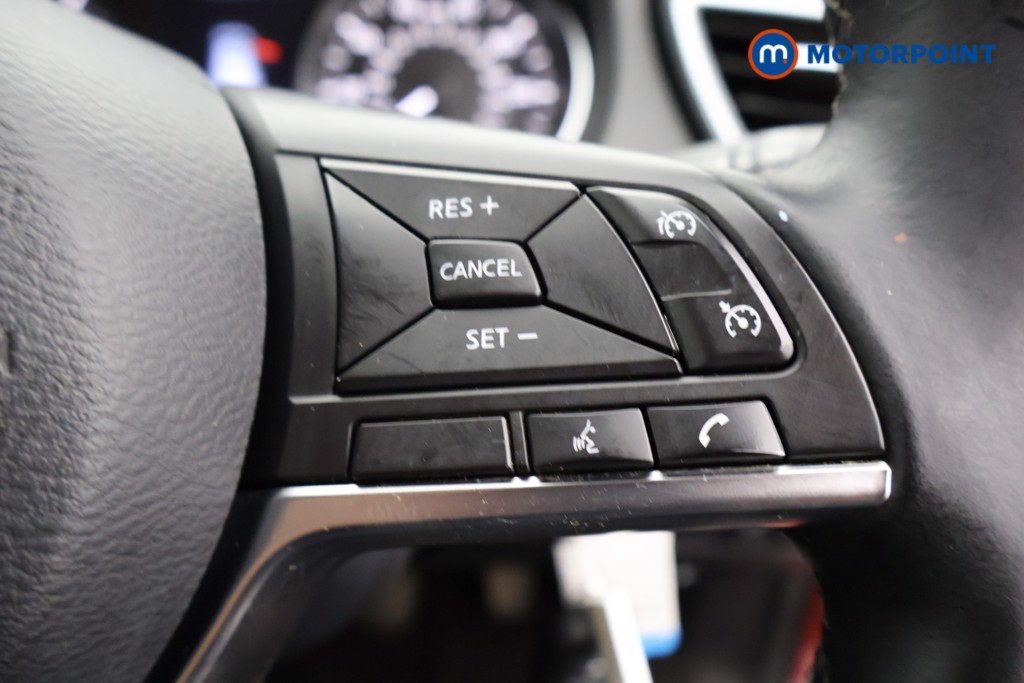 Nissan Qashqai Acenta Premium Manual Petrol SUV - Stock Number (1566031) - 18th supplementary image
