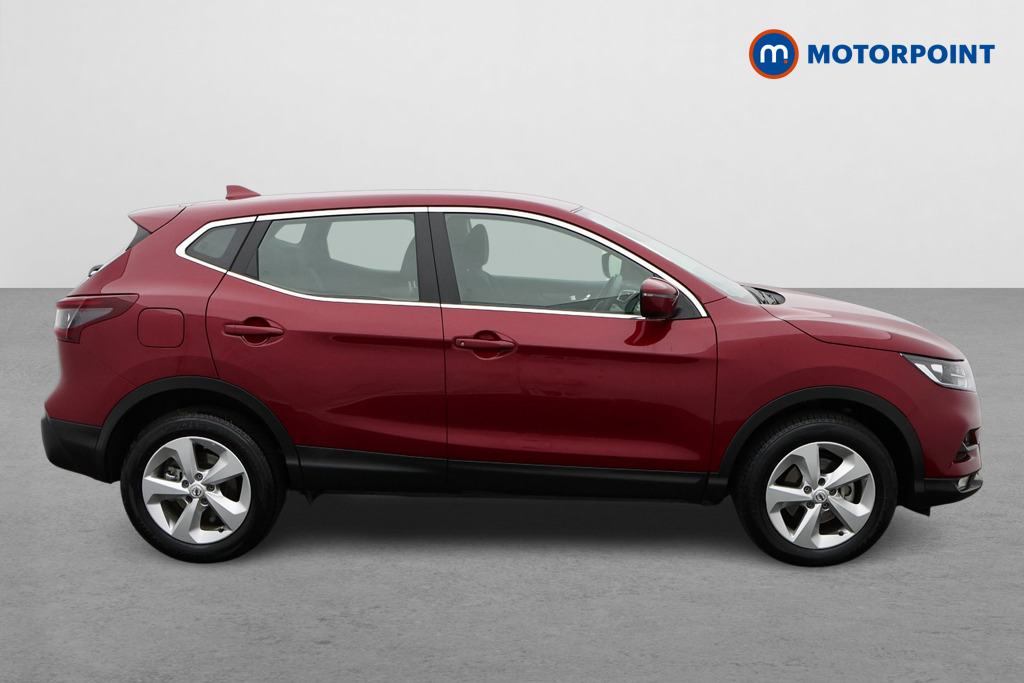 Nissan Qashqai Acenta Premium Manual Petrol SUV - Stock Number (1566031) - Drivers side