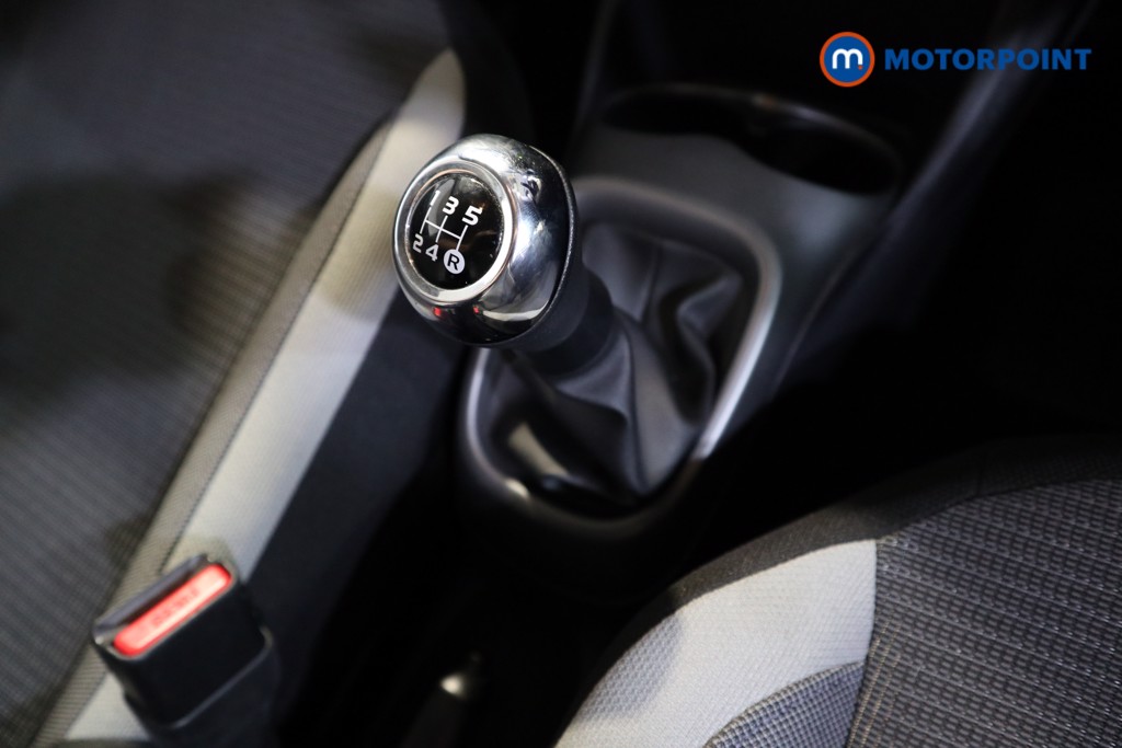 Toyota Aygo X-Play Manual Petrol Hatchback - Stock Number (1566059) - 8th supplementary image