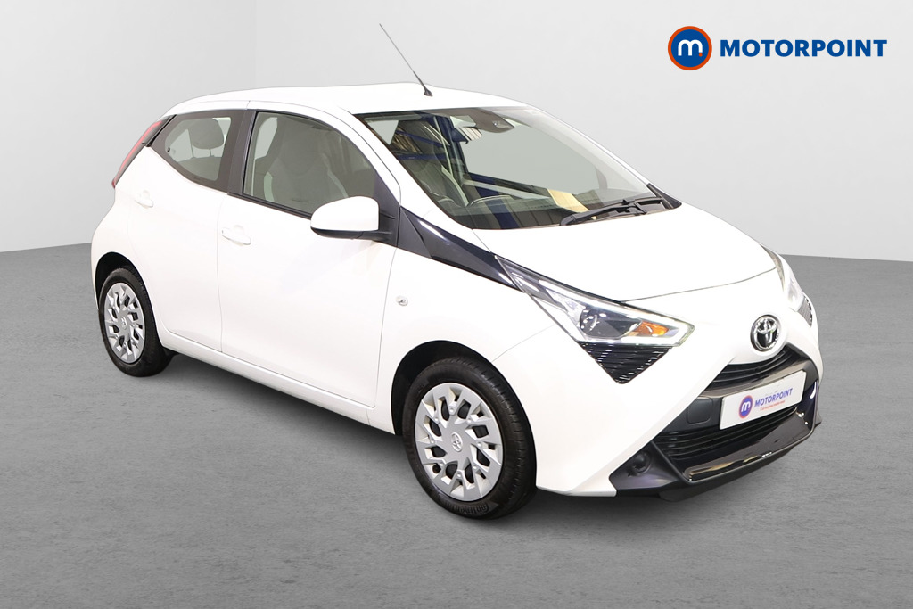 Toyota Aygo X-Play Manual Petrol Hatchback - Stock Number (1566059) - Drivers side front corner