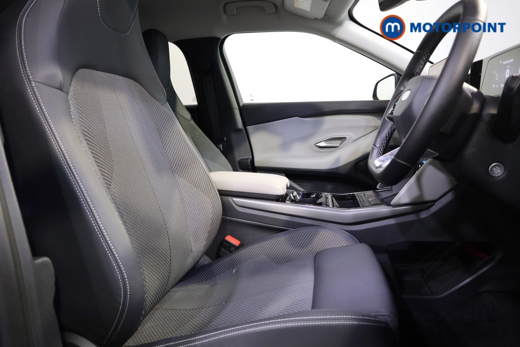 Ford Explorer Select Automatic Electric SUV - Stock Number (1566235) - 10th supplementary image