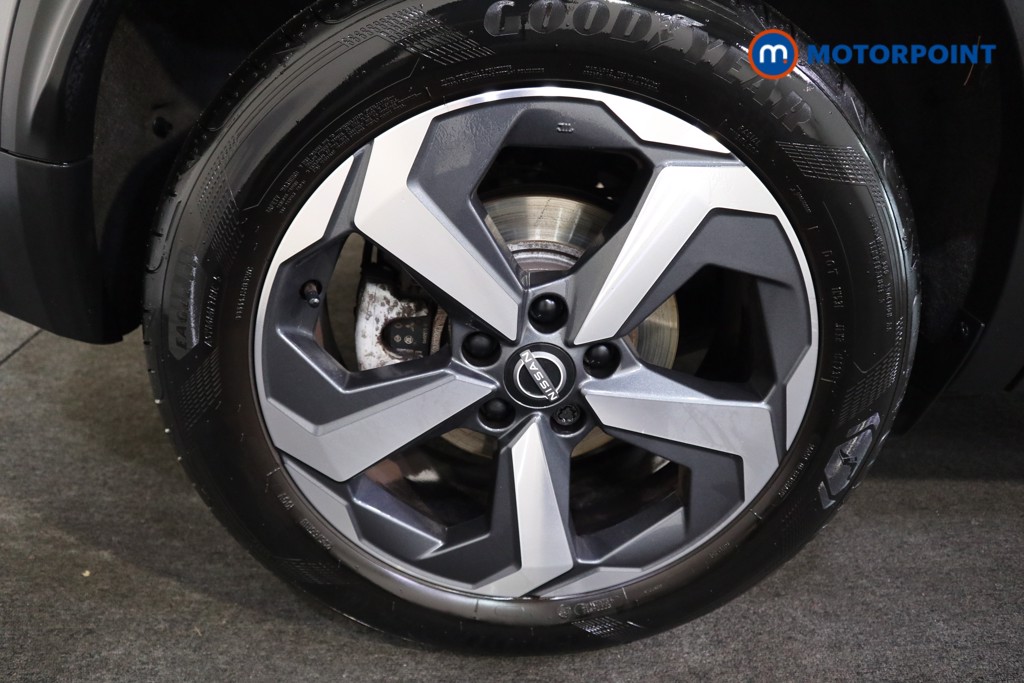 Nissan Qashqai N-Connecta Automatic Petrol-Electric Hybrid SUV - Stock Number (1566277) - 13th supplementary image