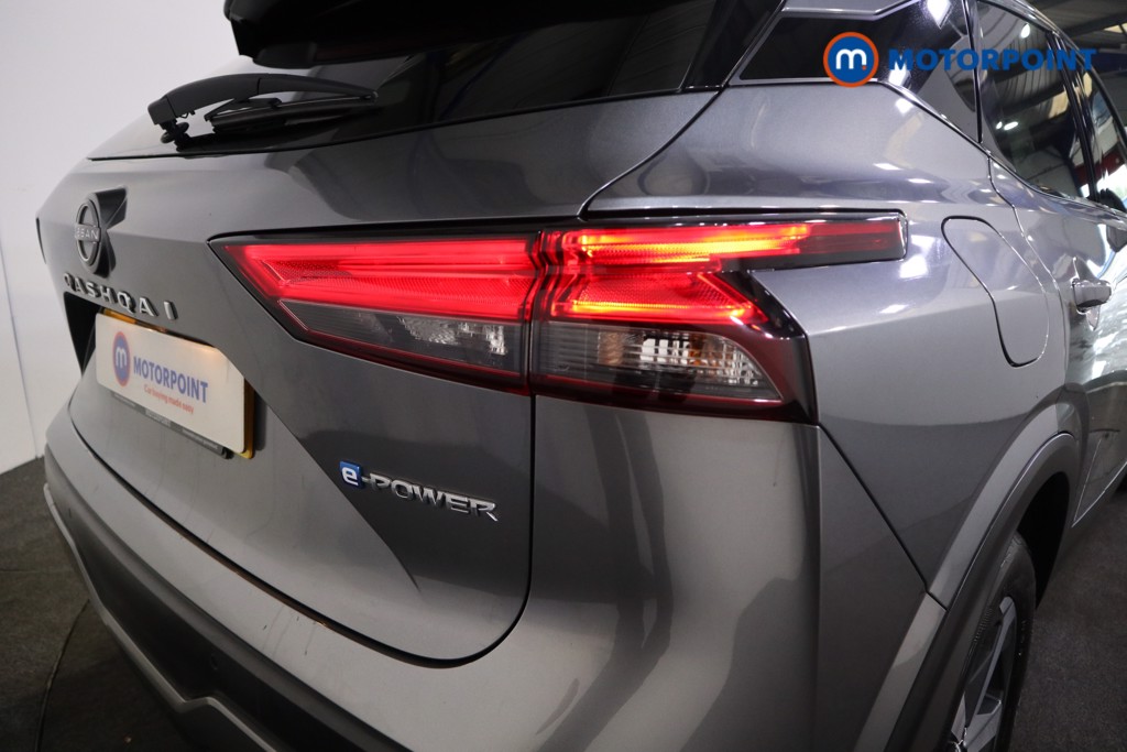 Nissan Qashqai N-Connecta Automatic Petrol-Electric Hybrid SUV - Stock Number (1566277) - 20th supplementary image