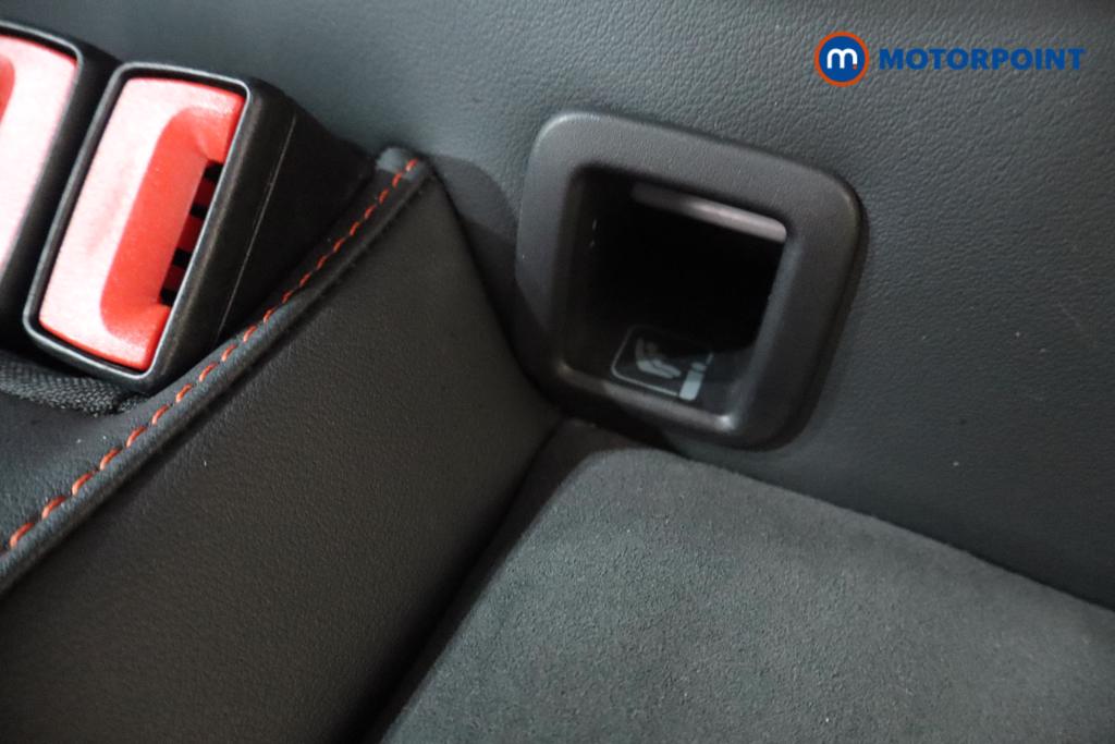 Seat Ateca Fr Black Edition Manual Petrol SUV - Stock Number (1566841) - 20th supplementary image
