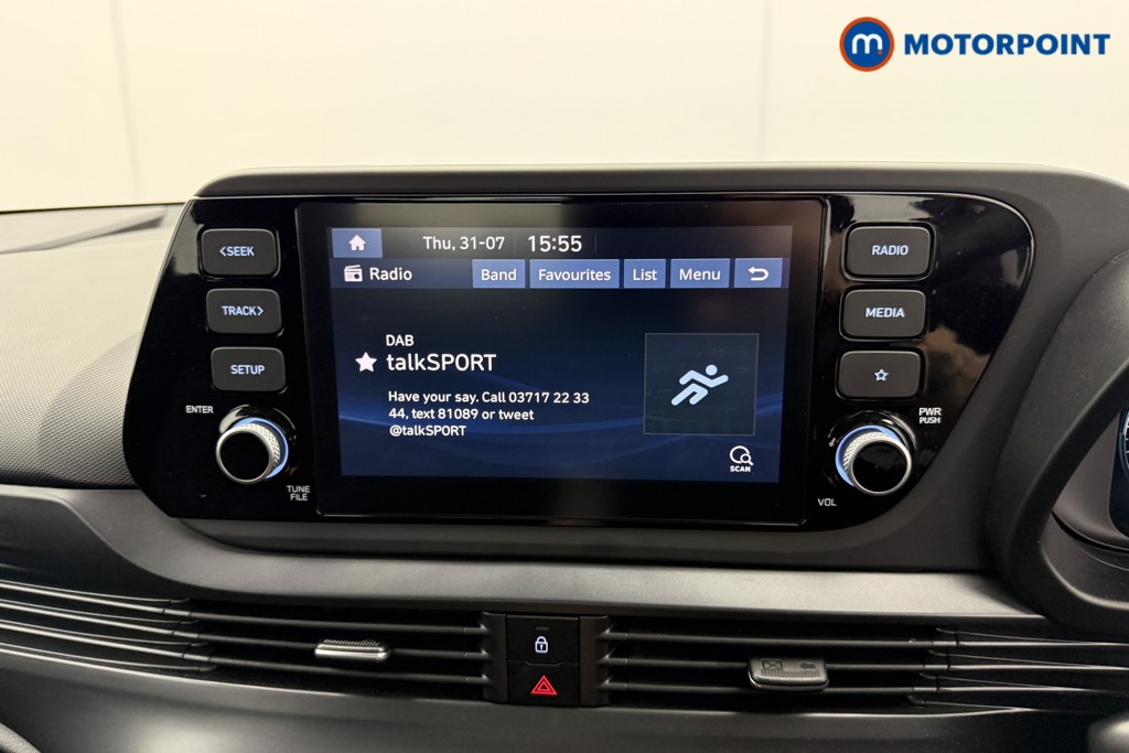 Hyundai I20 Se Connect Manual Petrol Hatchback - Stock Number (1566867) - 5th supplementary image