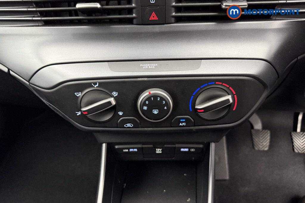 Hyundai I20 Se Connect Manual Petrol Hatchback - Stock Number (1566867) - 7th supplementary image