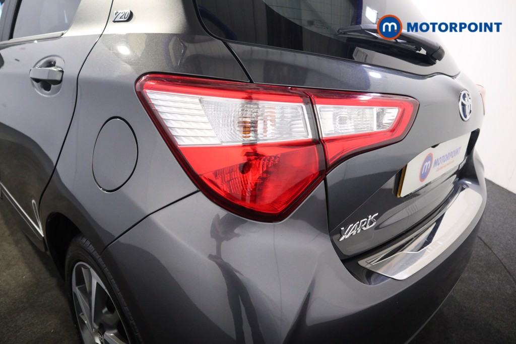 Toyota Yaris Y20 Automatic Petrol-Electric Hybrid Hatchback - Stock Number (1567125) - 19th supplementary image