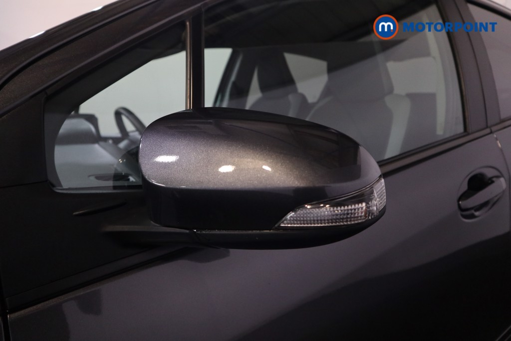 Toyota Yaris Y20 Automatic Petrol-Electric Hybrid Hatchback - Stock Number (1567125) - 22nd supplementary image